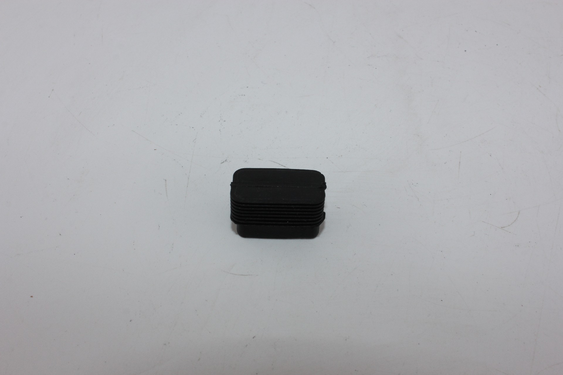 OEM&Alt Quality Forklift Spare Parts Bt 243952 Buffer (Electric Diesel)